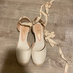 Lace up the ankle wedges